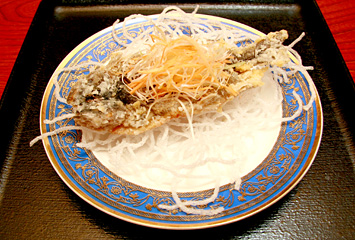 イワナの唐揚げ ¥800（イワナ）