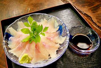 虹鱒のお刺身 ¥840(税込)