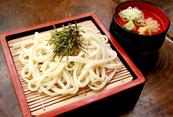 ざるうどん ¥740(税込)