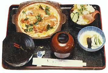 やな川風土鍋カツ定食