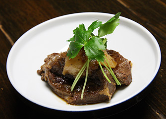 上州牛スネ肉の黒ビール煮 1,500円