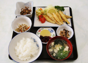 ワカサギ定食　　　１，３５０円（税込）