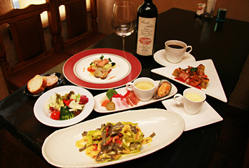 シェフおまかせコース ¥3,500~/群馬県産野菜や肉などを使用しお客様のきらいな食材をはぶく