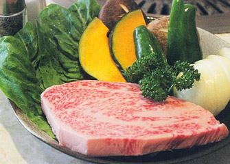 250g以上のリブ芯を豪快に網焼きして頂けます。